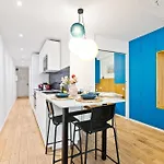 1 Bedroom Apartment Center Of Paris - Louvre With Netflix